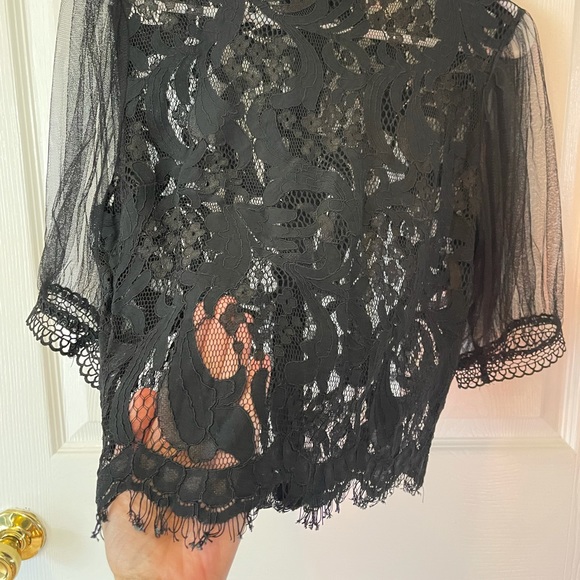 Peach blouse coverlet zipper black lace puff half sleeves sexy fun like new - Picture 3 of 13